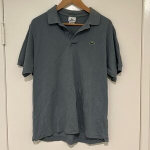 Men’s size 6 gray Lacoste shirt
